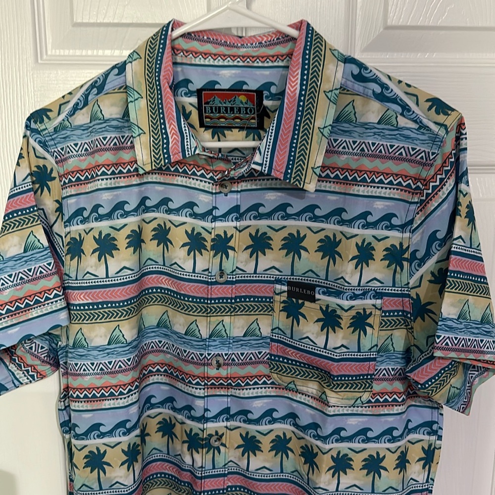 BURLEBO Performance button up shirt